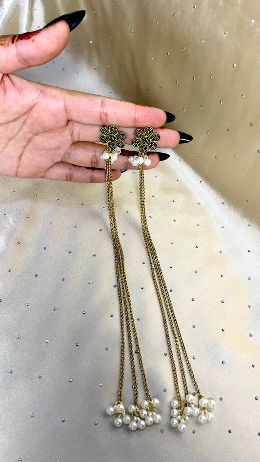 Flower Pearl Chain Drop Earrings